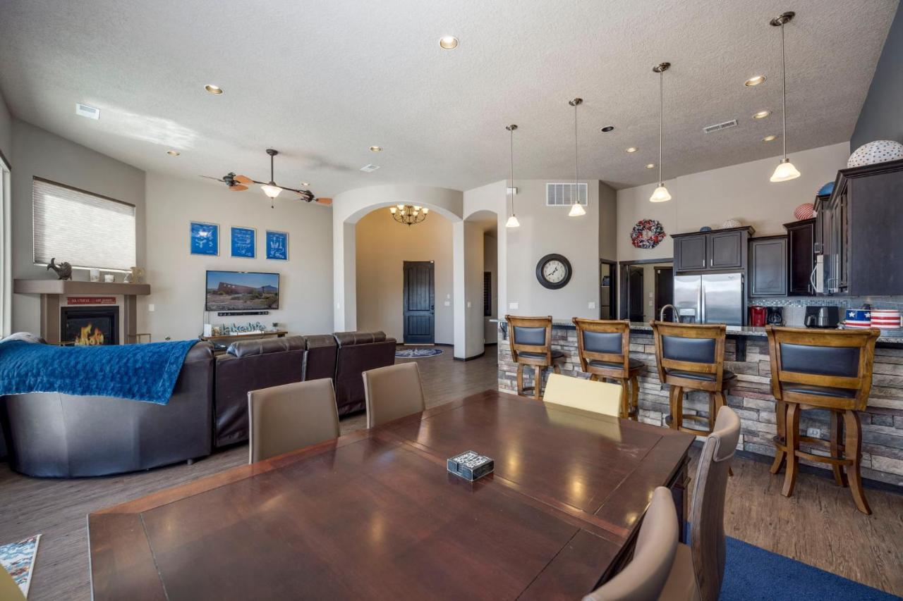 Turtleback Oasis - Minutes To Lake, Hot Springs, Golf - Luxurious, Spacious And Equipped Elephant Butte Luaran gambar